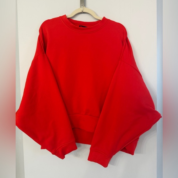The North Face Womens 2XL Bright Red Logo Crop Crewneck Sweatshirts oversize EUC - Picture 2 of 6
